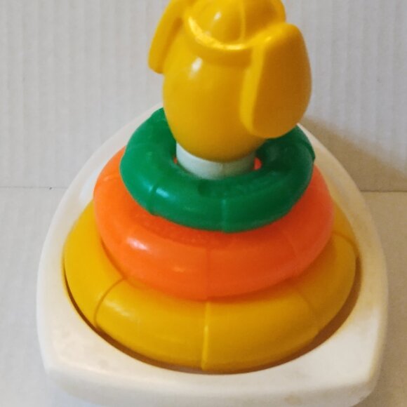 Vintage Playskool Dog and Boat Stacking Tub Toy - Picture 7 of 12
